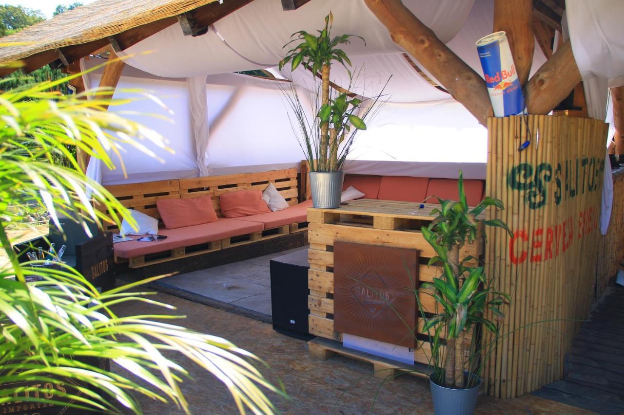 Hotel Am Berg Шпремберг Екстериор снимка